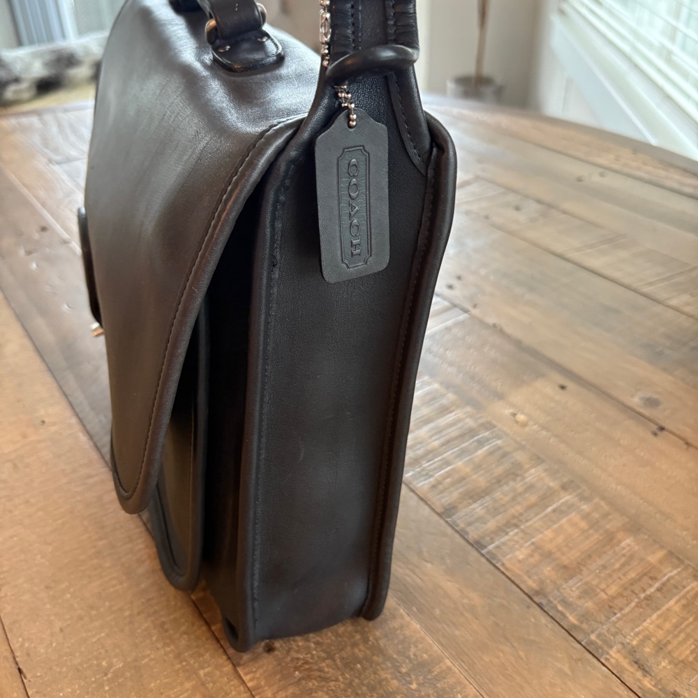 Coach, vintage metropolitan briefcase smooth leather black excellent condition - Picture 9 of 16